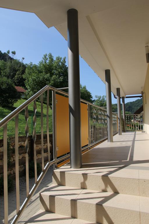 Apartments Veno Laško Eksteriør billede