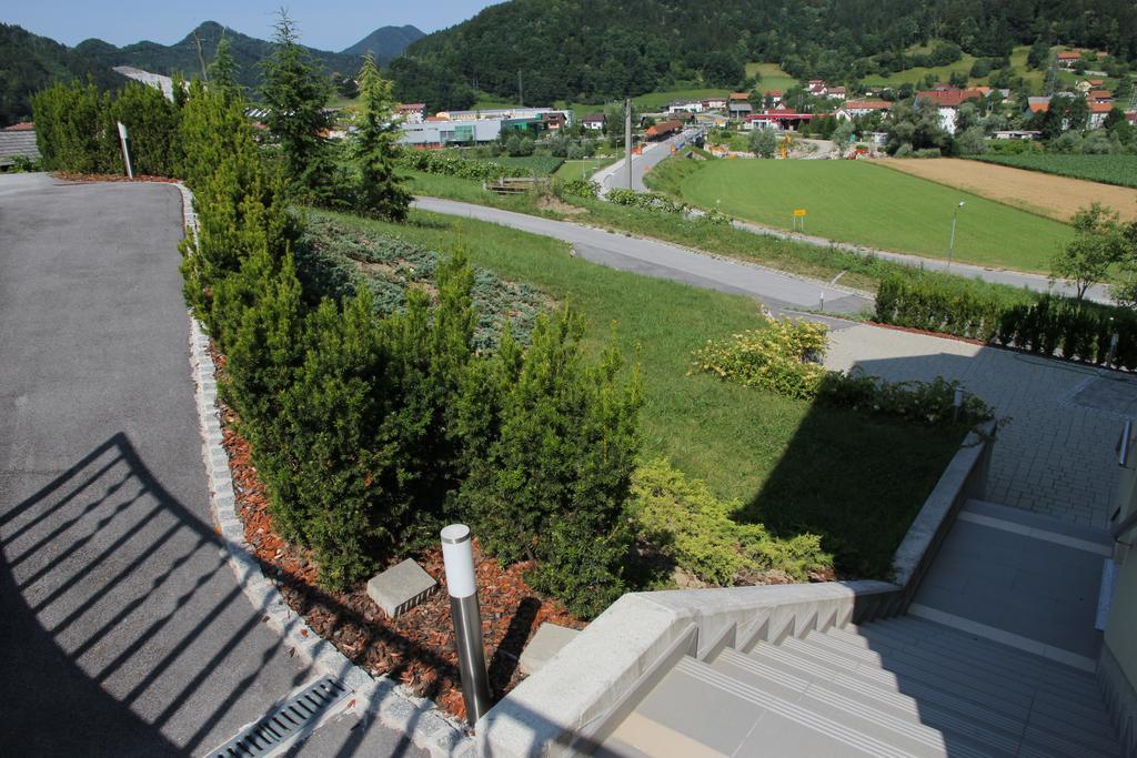 Apartments Veno Laško Eksteriør billede